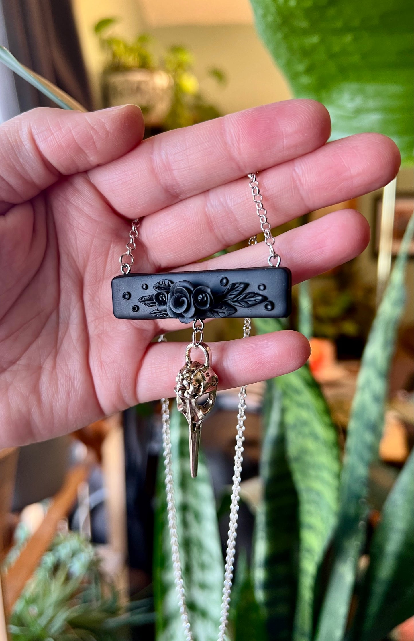 Hummingbird Skull Necklace (Silver)