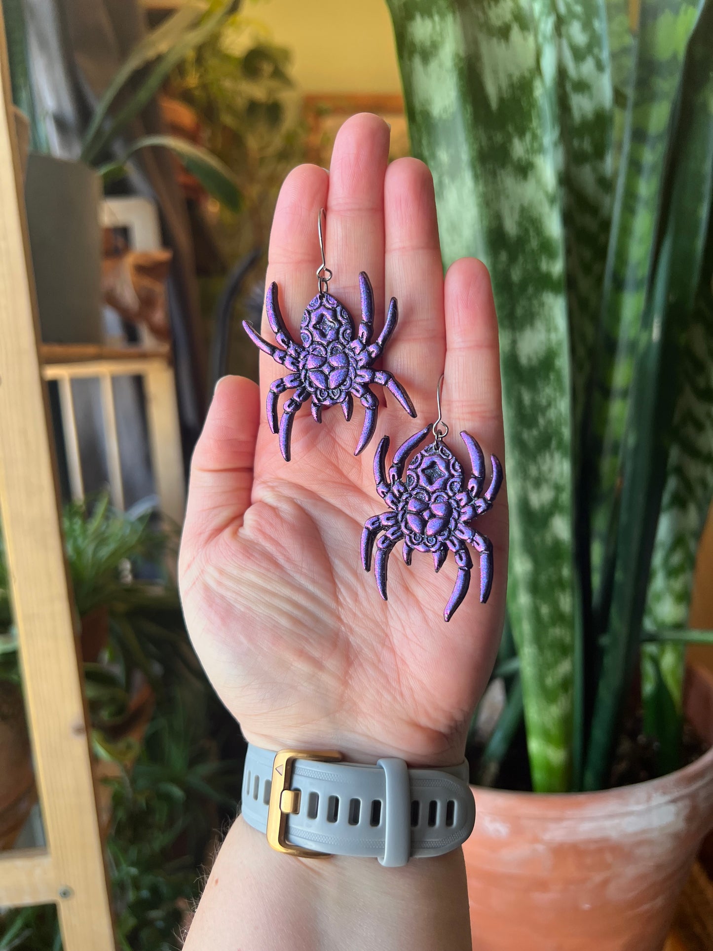 Amethyst Tarantula Earrings (Color Shifting)