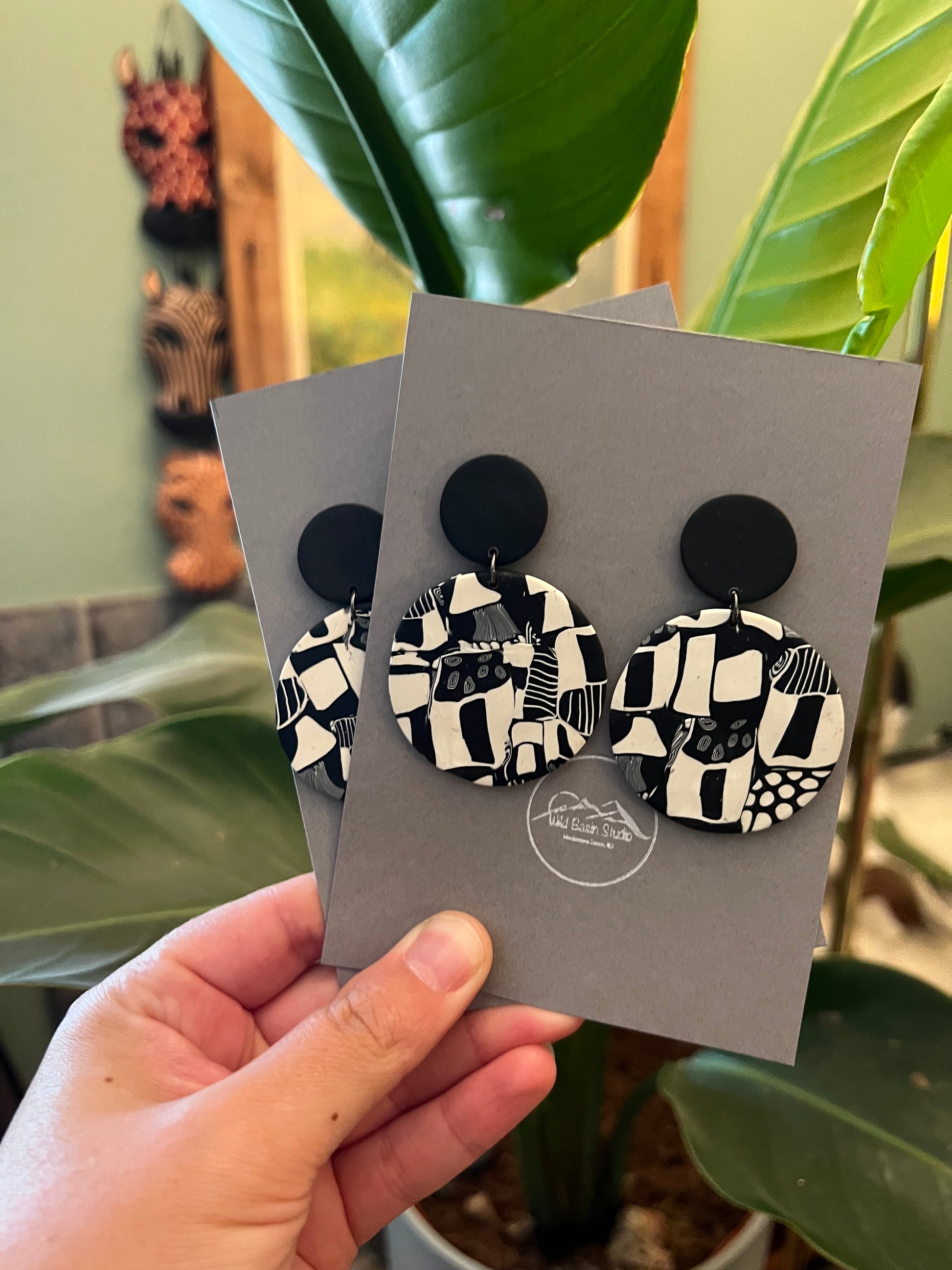 Embrace nature's beauty with our round mushroom earrings, meticulously crafted from polymer clay. These charming accessories evoke the enchantment of the forest, perfect for adding a touch of whimsy to your ensemble. Elevate your style with these unique statement earrings.