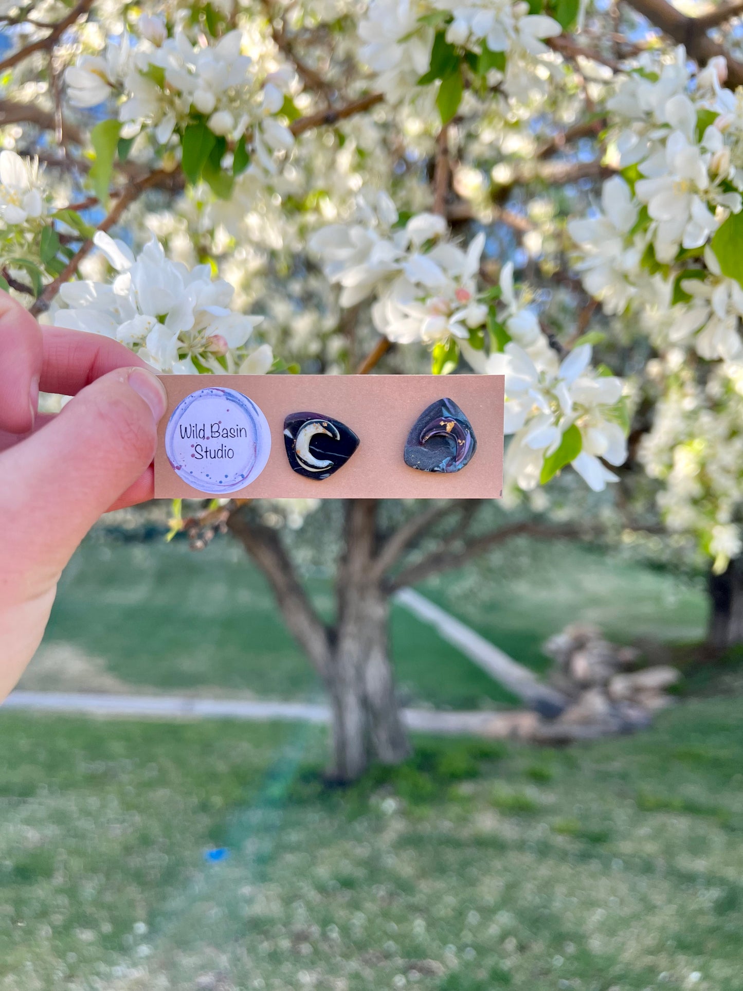 Channel the magic of the night with our crescent moon stud earrings, designed to mimic the ethereal beauty of the night sky. Elevate your look with these celestial-inspired accessories, perfect for adding a touch of cosmic elegance to any outfit.