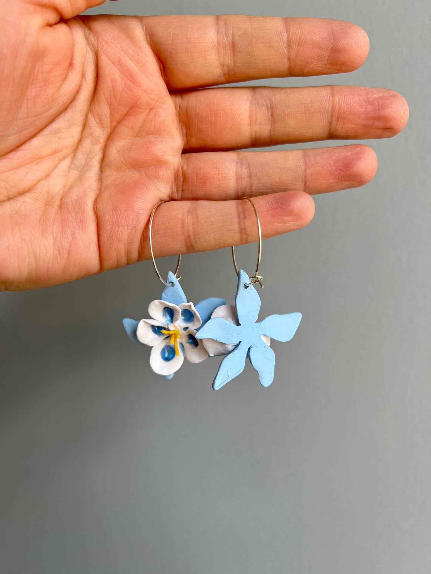 Blue Colorado columbine flower earrings, hoops, without spurs.