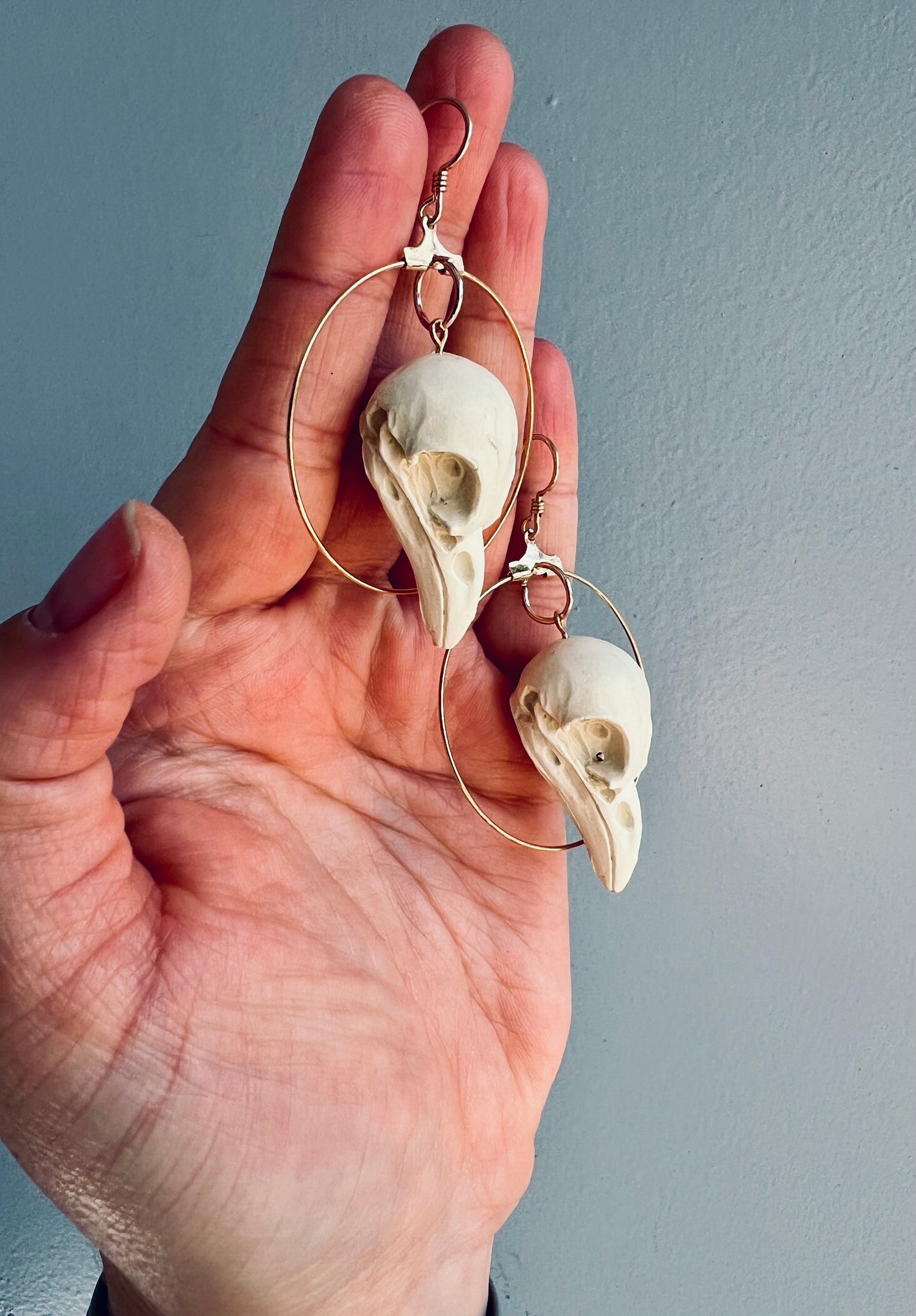 Delve into the depths of the unconscious with our polymer clay Raven nearrings, wear these for guidance and intelligence.