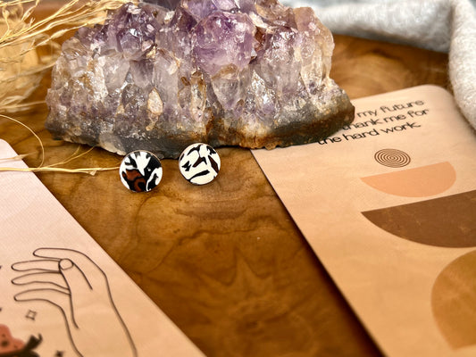 Elevate your style with our stunning polymer clay stud earrings, meticulously crafted to resemble the intricate texture of Aspen bark. Each pair captures the natural beauty and rustic charm of the Aspen tree, adding a touch of earthy elegance to any outfit. Embrace nature-inspired fashion with these unique statement pieces!